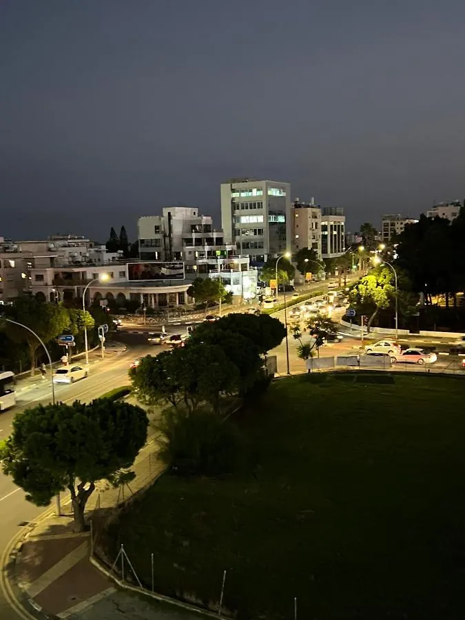 Joanna Court Rooms Larnaca 0*,
